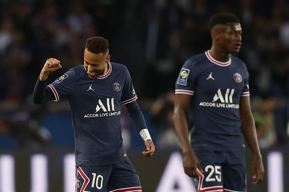 Paris Saint-Germain vence 'clássico' com Marselha e aproxima-se do título