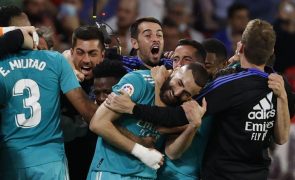 Real 'vira' em Sevilha com golo de Benzema e distancia-se ainda mais na frente