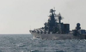 Ucrânia: Pelo menos 37 pessoas morreram no naufrágio do Moskva, portal russo Meduza