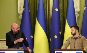 Ucrânia: Zelensky reitera disponibilidade para diálogo depois do Kremlin vincar exigências