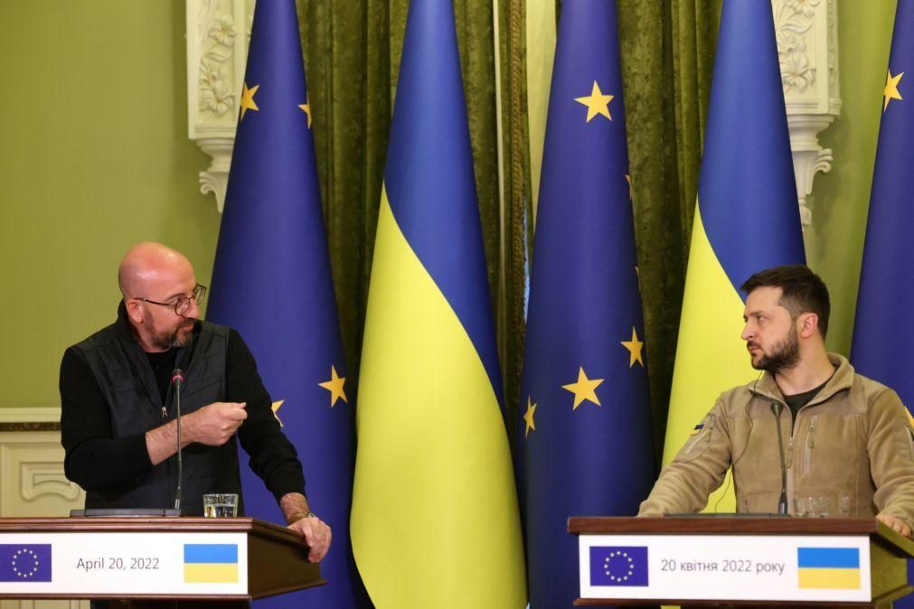 Ucrânia: Zelensky reitera disponibilidade para diálogo depois do Kremlin vincar exigências