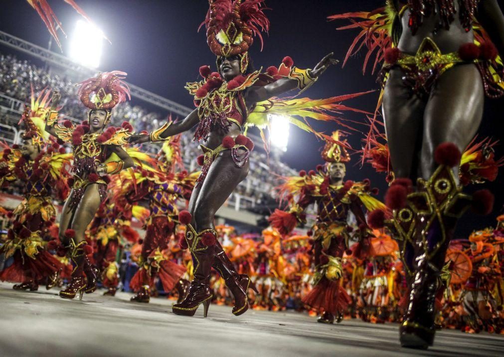 Angolana transgénero entre os refugiados que vão sambar no Carnaval do Rio de Janeiro