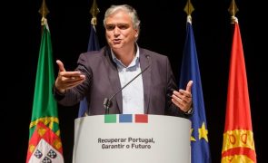 Vasco Cordeiro é candidato único nas eleições de hoje e de sábado para liderar PS/Açores