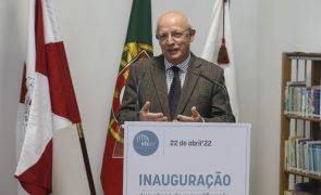Santos Silva salienta evolução na educação e na descentralização em Portugal