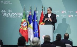 Vasco Cordeiro reeleito para quarto mandato no PS/Açores