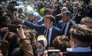 Emmanuel Macron reeleito Presidente de França com perto de 58% dos votos - projeções