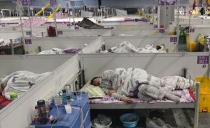 Covid-19: China regista 51 mortes, o maior número diário desde o início da pandemia