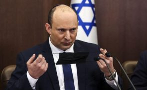 Família do primeiro-ministro israelita recebe ameaça de morte e bala por correio