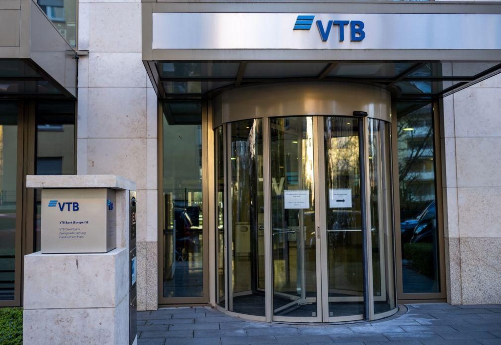 Moçambique/Dívidas: Ausência do VTB e 