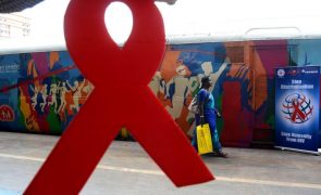 EUA disponibilizam 383 ME para plano de combate à sida em Moçambique