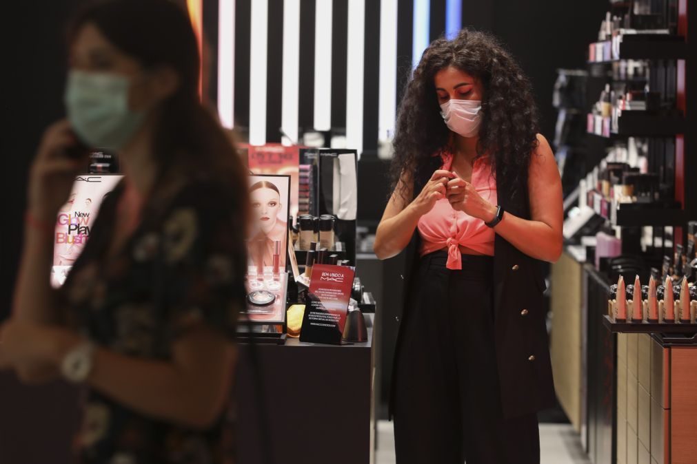 Branqueadores de pele com riscos para a saúde à venda em Lisboa