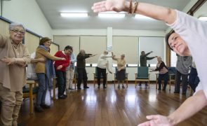Projeto para idosos no Grande Porto reúne tai chi e ioga e vai crescer em setembro