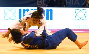 Prata de Catarina Costa nos Europeus de Judo 'salva' desempenho que 