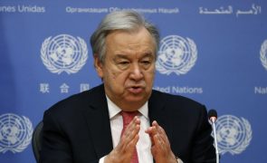António Guterres pede regresso 