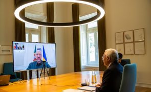 Costa aceita convite do primeiro-ministro ucraniano para visitar a Ucrânia