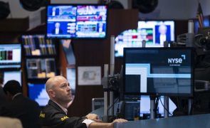 Wall Street fecha em forte alta a festejar de forma paradoxal a subida dos juros