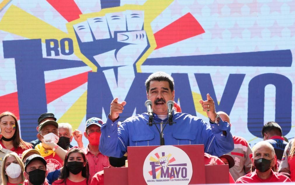 Nicolás Maduro quer renovar e simplificar estruturas do partido do Governo na Venezuela