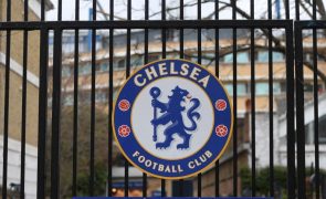 Chelsea anuncia oferta de compra de 4,9 mil mihões de euros