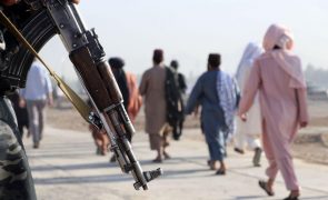 Afeganistão: Frente Resistência Nacional diz que lançou grande ofensiva contra talibãs