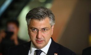 Ucrânia: Primeiro-ministro croata em visita surpresa a Kiev para mostrar solidariedade