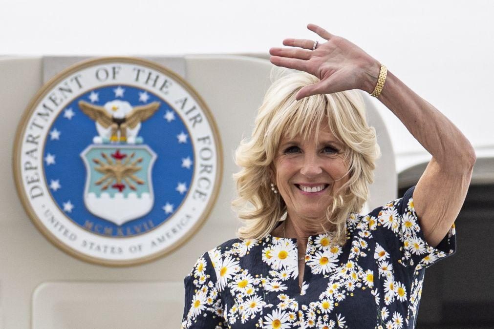 Ucrânia: Jill Biden faz visita de supresa e reúne-se com Olena Zelenska