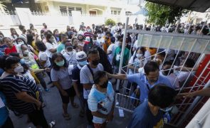 Três seguranças mortos em ataque a uma assembleia de voto nas Filipinas