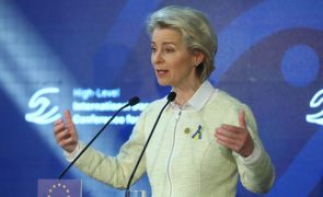 Comissão Europeia quer apresentar em junho parecer sobre eventual adesão de Kiev à UE