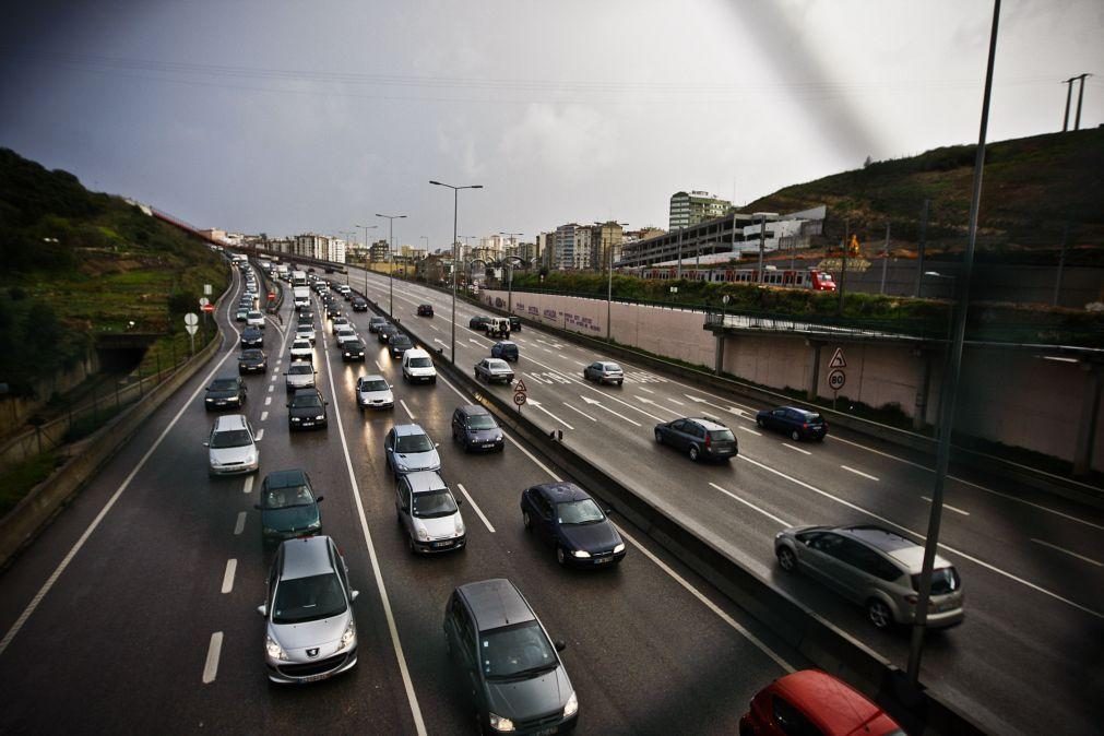 Trânsito condicionado em Lisboa devido a obras no IC19 e Eixo Norte/Sul