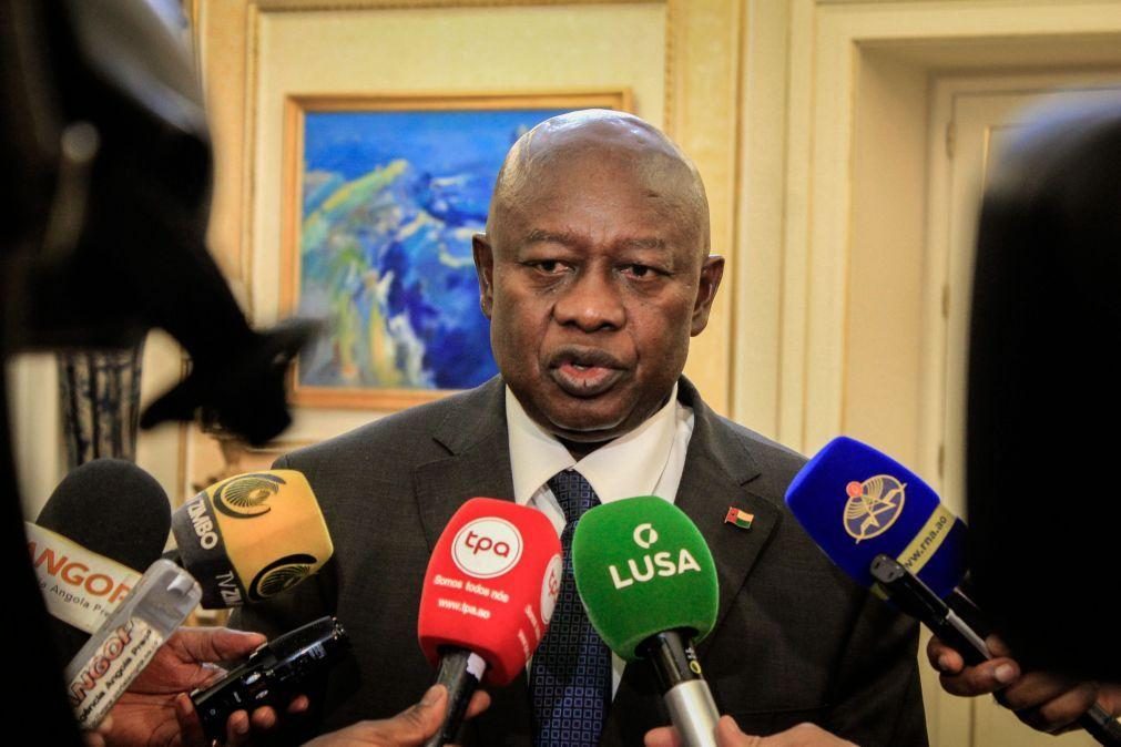 Presidente do parlamento recusa que revisão da Constituição guineense vise atingir qualquer órgão