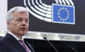 Bruxelas quer que bens apreendidos à Rússia revertam a favor de vítimas