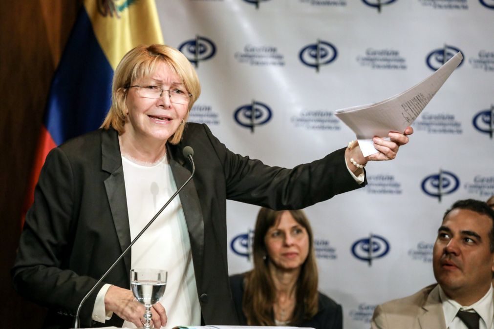 Venezuela vai pedir à Interpol detenção da ex-PGR Luísa Ortega Díaz e do marido desta