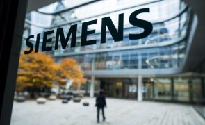 Governo de Moscovo surpreendido com saída da Siemens ao fim de 170 anos