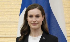 Partido da primeira-ministro finlandesa diz sim à NATO