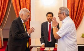 Sri Lanka começa a formar Governo do novo primeiro-ministro
