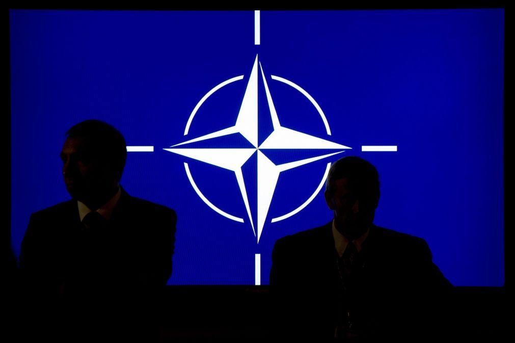 Adesão à NATO obriga candidatos a 