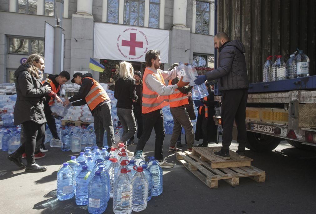 Ucrânia alerta para crescente crise humanitária na região de Kherson