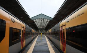 CP suprimiu 93% dos comboios programados até às 18:00 devido à greve