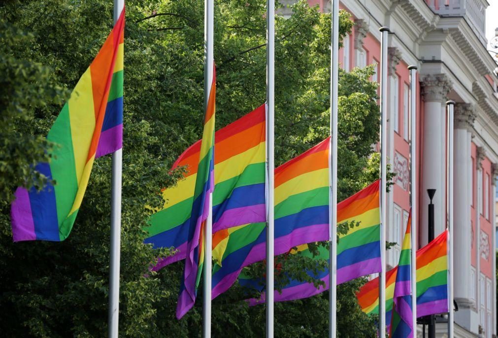 Pandemia de covid-19 agravou discriminação e violência contra pessoas LGBTI+