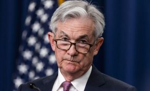 Powell garante que irá continuar a agir até queda 