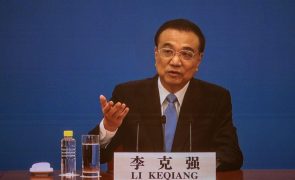 Covid-19: PM chinês pede a todos os agentes do país apoio 