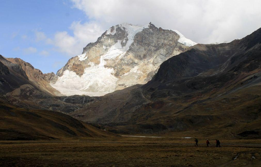 Massas de gelo dos Andes tropicais encolheram 42% em 30 anos