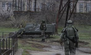 Pelo menos 13 mortos em Lugansk pelas forças russas