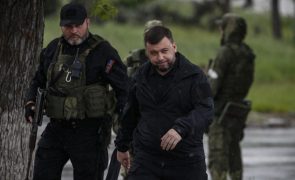 Militares de Azovstal estão presos em Donetsk, diz líder separatista
