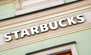 Starbucks sai definitivamente da Rússia mas continua a pagar salários