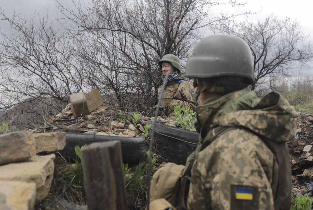 UE aprova nova parcela de 500 milhões de euros de ajuda militar à Ucrânia