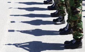 Ex-chefes militares querem debater serviço militar e alertam para uma Defesa 