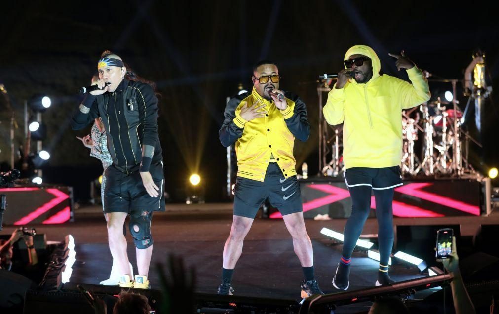 Black Eyed Peas e Pitbull em concerto nos Açores para