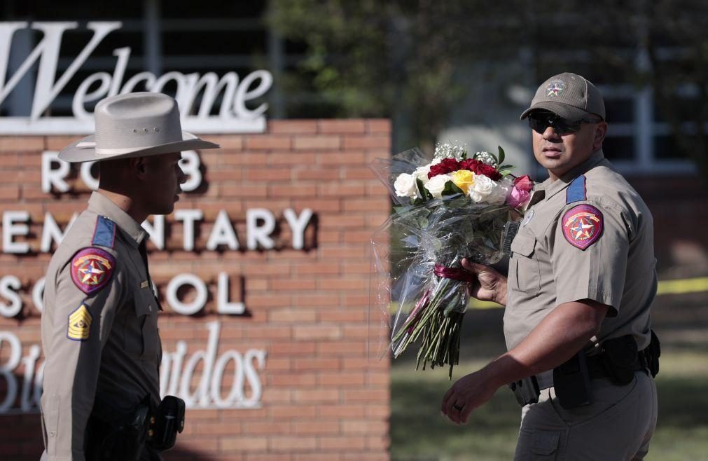 Autor do massacre em escola no Texas anunciou intenções em mensagens no Facebook