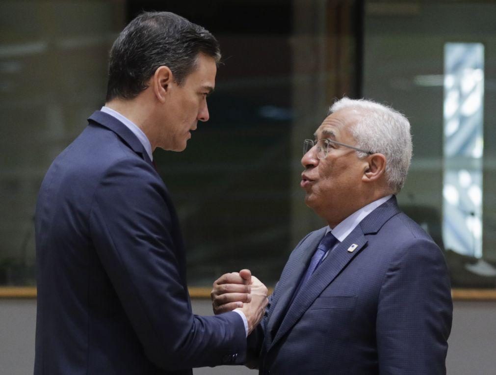 António Costa e Pedro Sánchez discutem em Madrid ajuda à Ucrânia e sanções à Rússia