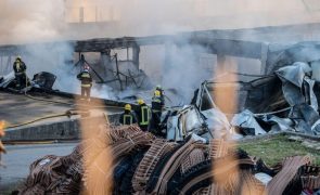 Incêndio na fábrica ERT em São João da Madeira sem feridos